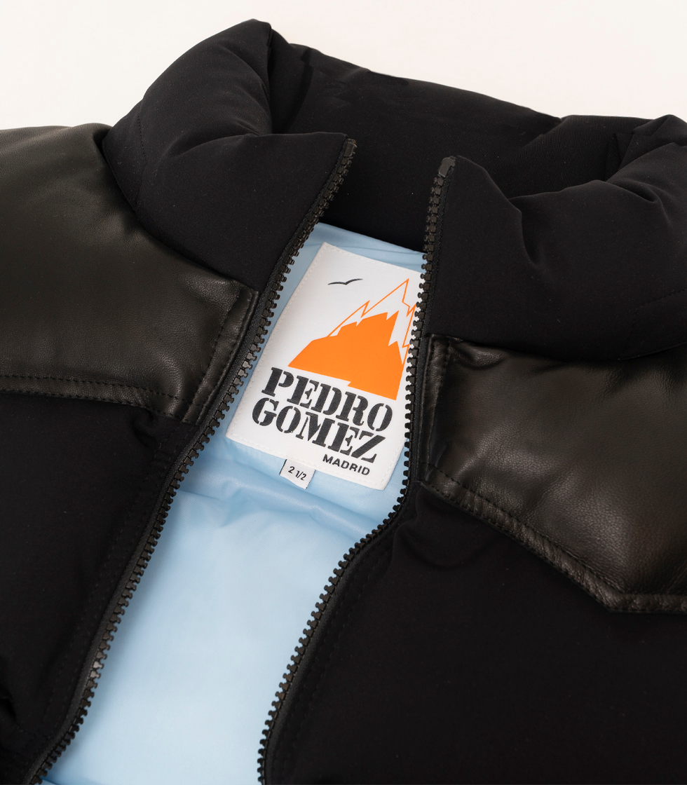 Chaleco Tosca Negro Piel Kiss Celeste - Imagen 3